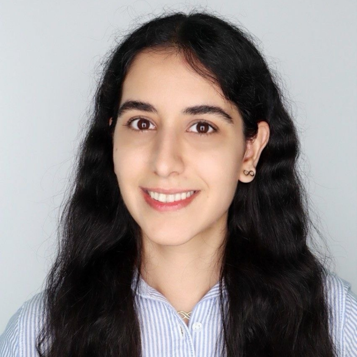Niloo Tajik, 2026-2027 JLLA parliamentarian.